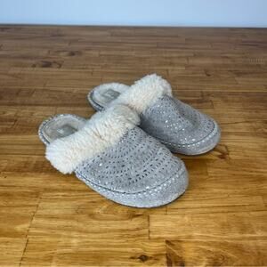 UGG Grey Embellished Fuzzy Lined Slip On Lounge Slippers Size 7